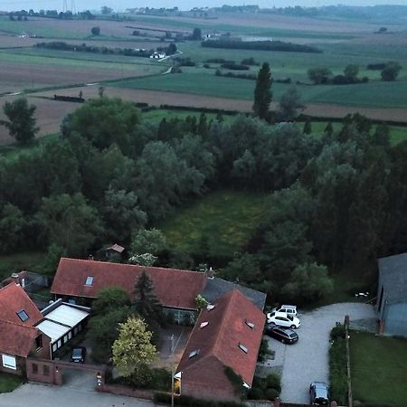 Pantgat Hof Bed & Breakfast Bollezeele Exterior photo